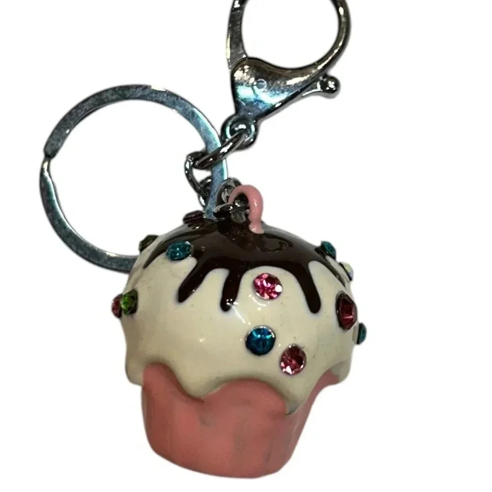 Cupcake Enamel Keychain